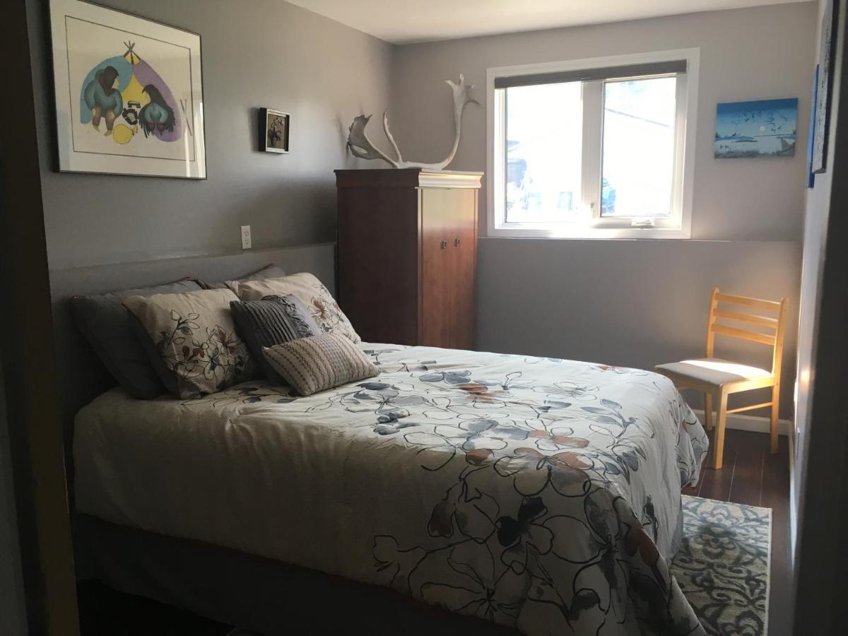Bed and Breakfast Polar Nights Yellowknife Exterior foto