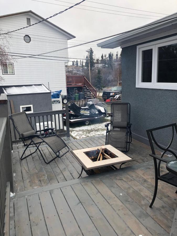 Bed and Breakfast Polar Nights Yellowknife Exterior foto
