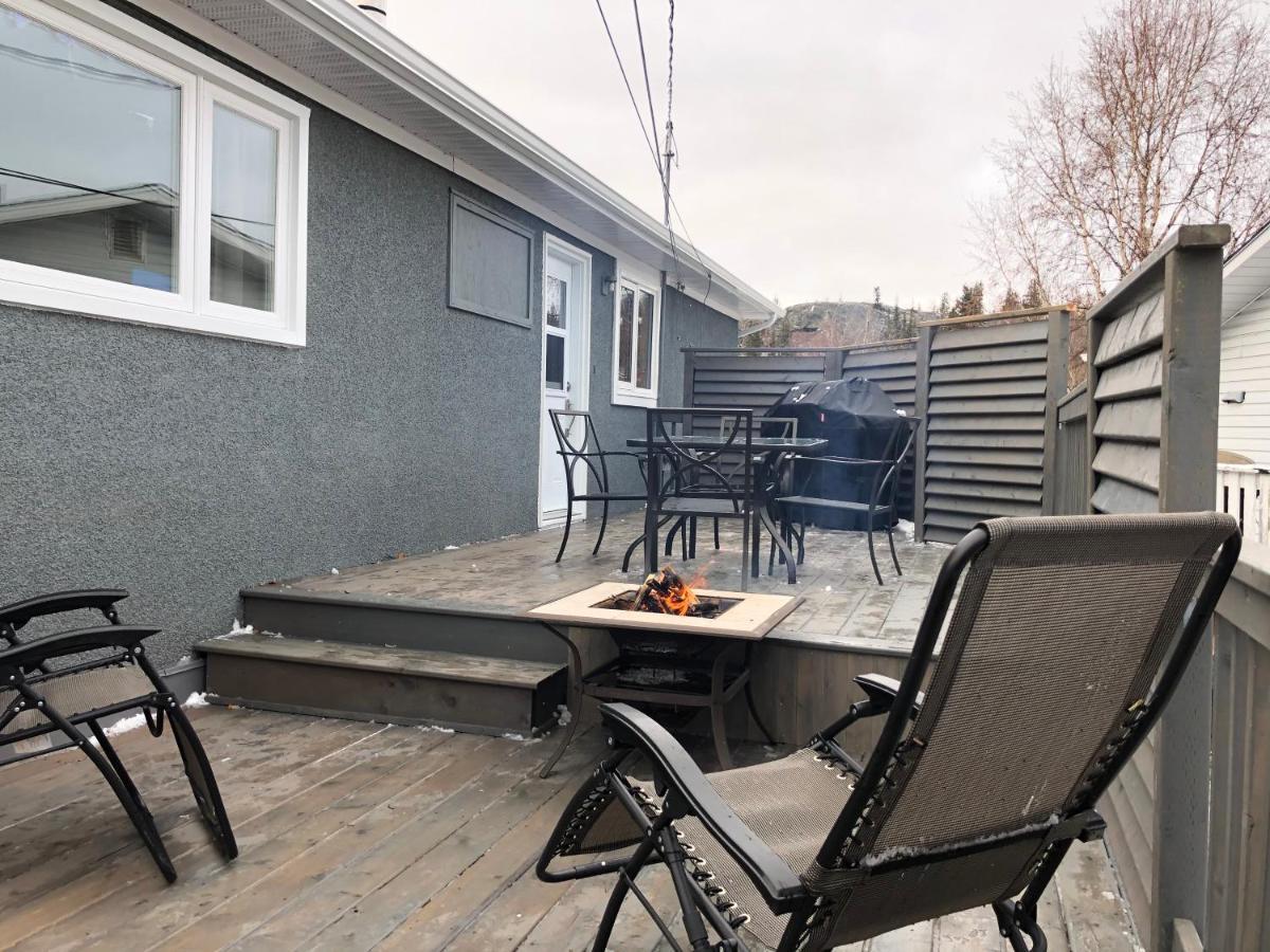 Bed and Breakfast Polar Nights Yellowknife Exterior foto