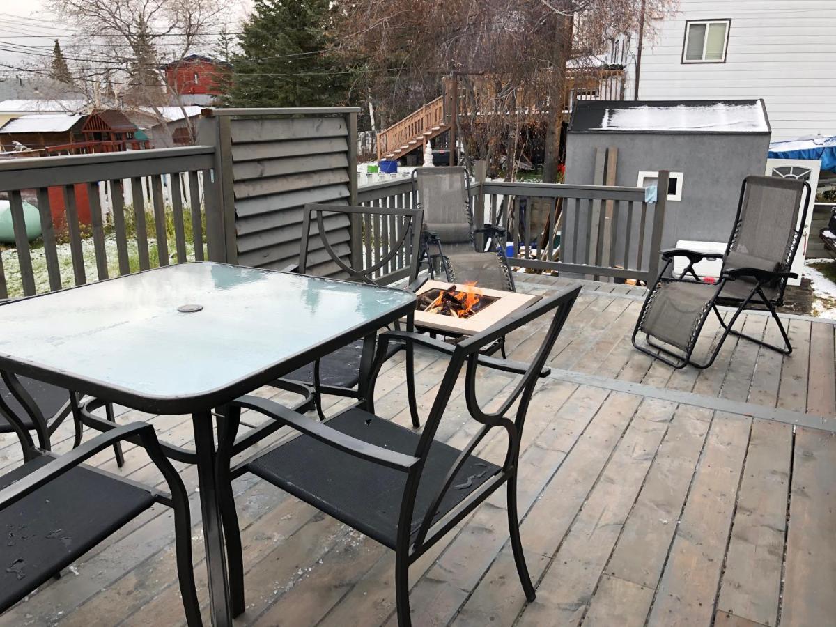 Bed and Breakfast Polar Nights Yellowknife Exterior foto