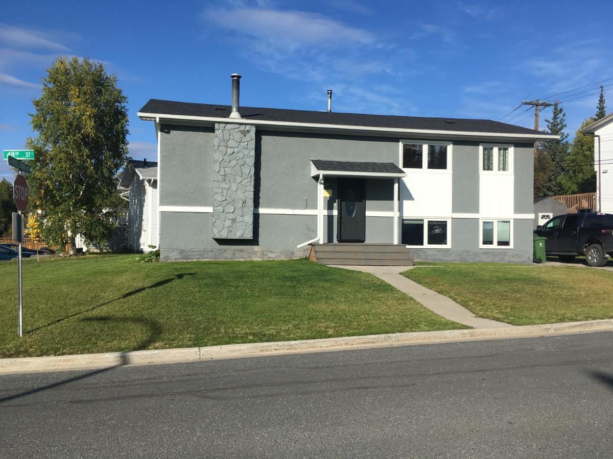 Bed and Breakfast Polar Nights Yellowknife Exterior foto